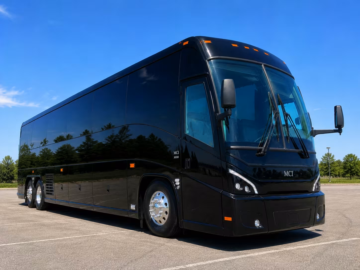 employee shuttle buses for warwick office commuters