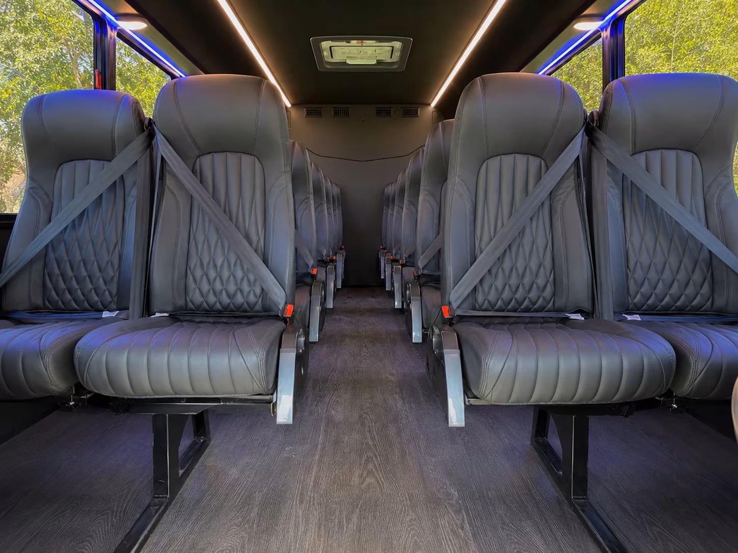 sports team sporting event bus rentals in warwick
