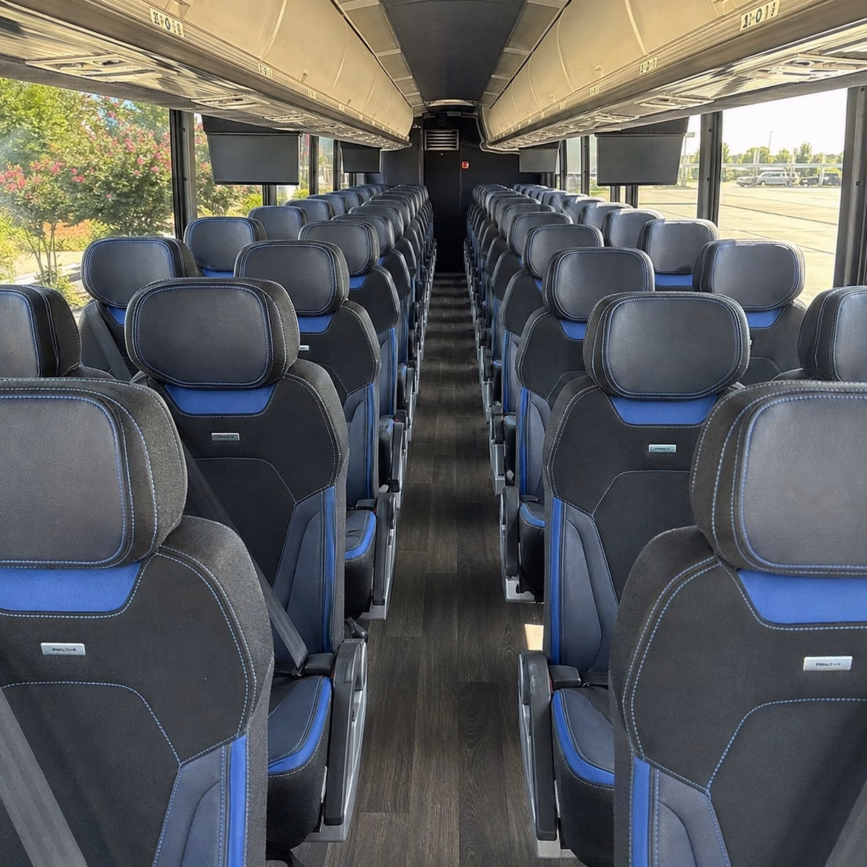 warwick to boston charter bus rentals for long distance groups