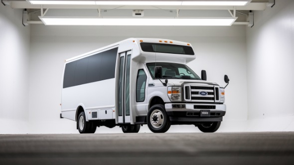 25 passenger minibus